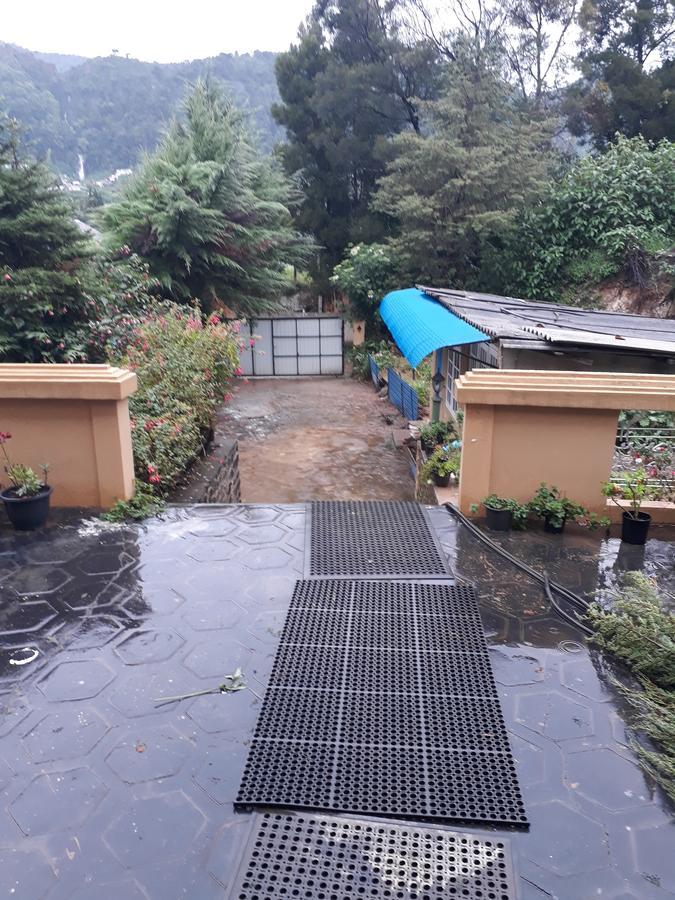 Hotel Rainyfreindz Nuwara Eliya Zewnętrze zdjęcie
