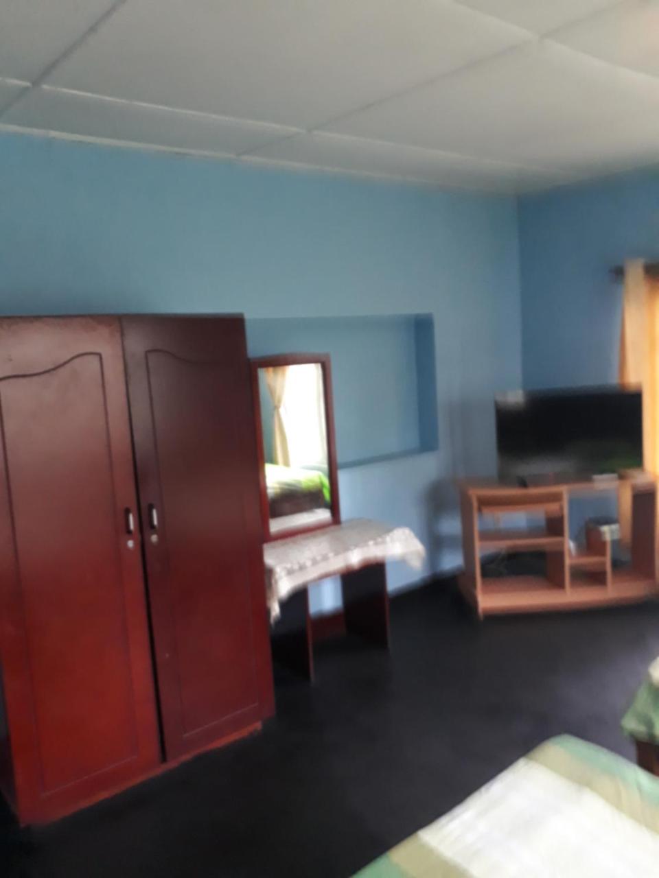 Hotel Rainyfreindz Nuwara Eliya Zewnętrze zdjęcie
